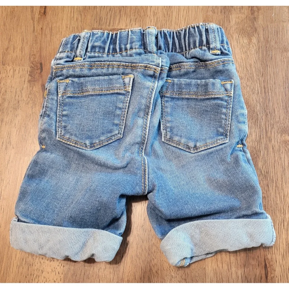 Old Navy Boys toddler adjustable jeans shorts size 2T Light Wash